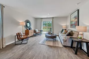 611 Edgetree Dr, Hopkins, SC 29061 - Photo 11