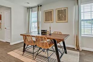 611 Edgetree Dr, Hopkins, SC 29061 - Photo 9