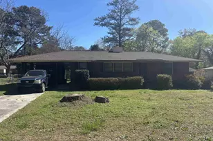 526 Rainbow Cir, West Columbia, SC 29170 - Photo 1