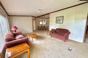 2703 Sandifer Ln, Florence, SC 29505 - Photo 3