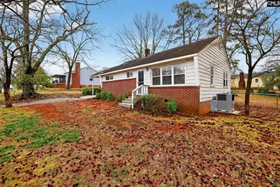 325 Merideth Circle, Spartanburg, SC 29306 - Photo 7