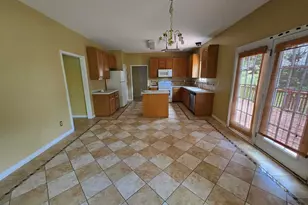 205 Bennington Cir, Columbia, SC 29229 - Photo 9