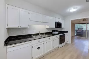 2036 Watermark Pl, Columbia, SC 29210 - Photo 13