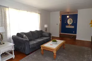 120 Bradley Ave, Bishopville, SC 29010 - Photo 5