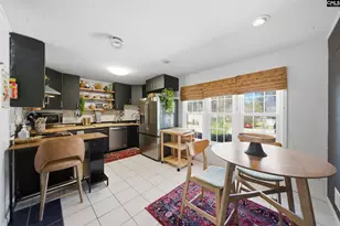 2212 Emsworth Dr, Columbia, SC 29209 - Photo 1