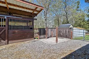 1305 Rock Island Rd, Gilbert, SC 29054 - Photo 15