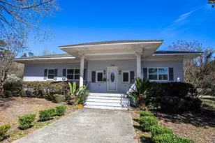 1700 Broad St, Camden, SC 29020 - Photo 1