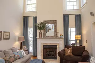 384 Bloomsbury Cir, Camden, SC 29020 - Photo 9