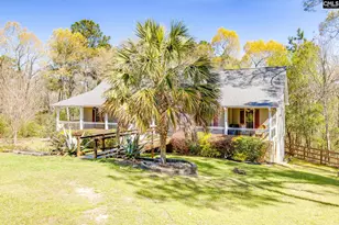 239 Blackthorn Dr, Gilbert, SC 29054 - Photo 3