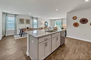 591 Edgetree Dr, Hopkins, SC 29061 - Photo 7