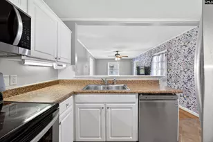 2815 Wesley Dr, Columbia, SC 29204 - Photo 9