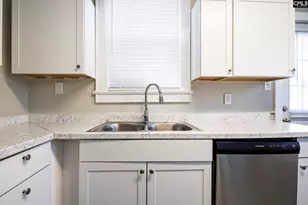 2112 Academy St, Columbia, SC 29203 - Photo 11