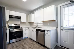 2112 Academy St, Columbia, SC 29203 - Photo 9