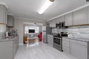 1433 Aralia Dr, Columbia, SC 29205 - Photo 7