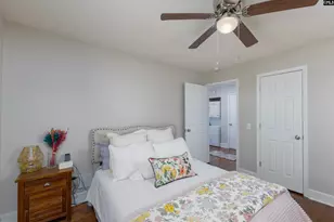 1433 Aralia Dr, Columbia, SC 29205 - Photo 15