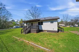 2309 Wallace St, Newberry, SC 29108 - Photo 3