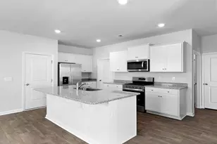 1013 Grand Oaks Dr, Columbia, SC 29203 - Photo 3