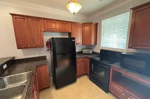 739 Garden Forest Dr, Columbia, SC 29209 - Photo 5