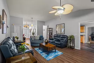 219 Walnut Grove Cir, Irmo, SC 29063 - Photo 9