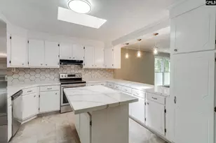 7905 Castleton Ln, Columbia, SC 29223 - Photo 15