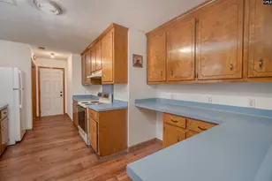 1898 Windsor Rd, Cayce, SC 29033 - Photo 17