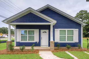 1822 Sunnyside Dr, Cayce, SC 29033 - Photo 1