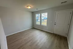 3055 Hallsdale Dr, Elgin, SC 29045 - Photo 9