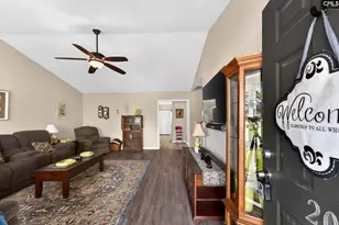 201 Chapelwood Dr, Columbia, SC 29229 - Photo 5