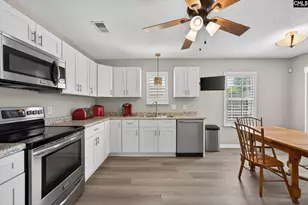 201 Chapelwood Dr, Columbia, SC 29229 - Photo 11