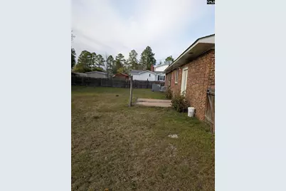 1203 W Sharon Avenue, Marion, SC 29571 - Photo 5