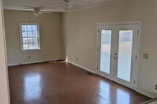 1203 W Sharon Ave, Marion, SC 29571 - Photo 9