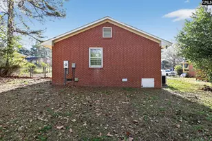 121 Gatlin Dr, Hopkins, SC 29061 - Photo 29