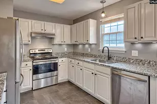 204 Kwanzan Dr, Lexington, SC 29072 - Photo 7