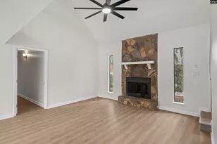 1 Pioneers Point Ct, Irmo, SC 29063 - Photo 5