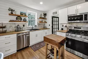 1027 Lafayette Aka &quot l&quot Ave, Cayce, SC 29033 - Photo 13