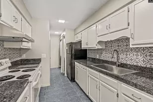 311 Dryden Ln, Columbia, SC 29212 - Photo 3