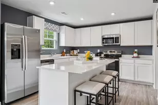 194 Kingfield Dr, Hopkins, SC 29061 - Photo 13