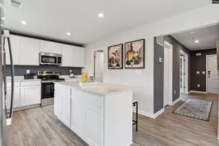 194 Kingfield Dr, Hopkins, SC 29061 - Photo 9