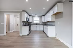 1915 Toole St, Cayce, SC 29033 - Photo 9