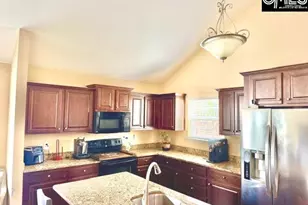 102 Driftwood Ave, Elgin, SC 29045 - Photo 5