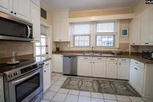 2424 Monroe St, Columbia, SC 29205 - Photo 9