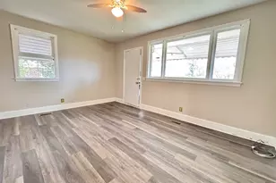 3611 Hydrangea St, Columbia, SC 29205 - Photo 5