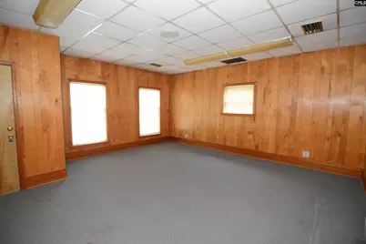 1037 W Dekalb Street, Camden, SC 29020 - Photo 9