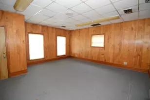 1037 W Dekalb St, Camden, SC 29020 - Photo 9