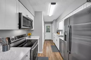 3921 Overbrook Dr D, Columbia, SC 29205 - Photo 13