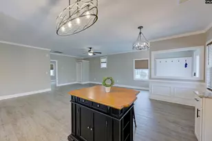 1820 Hallman St, West Columbia, SC 29169 - Photo 13