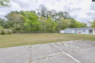 1820 Hallman St, West Columbia, SC 29169 - Photo 33