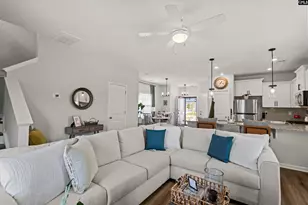 821 Peony Ln, Columbia, SC 29229 - Photo 13