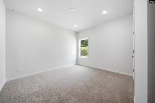 713 Samantha St, West Columbia, SC 29170 - Photo 5