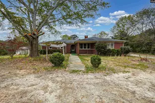 49 Nance St, Newberry, SC 29108 - Photo 1